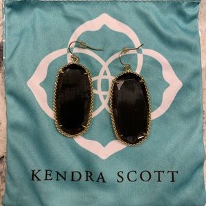 Black Kendra Scott earrings